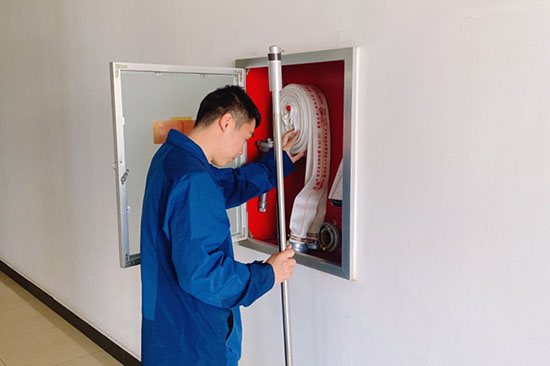 學校<a href=http://www.xiaofangweibao.com target=_blank class=infotextkey>消防維保</a>